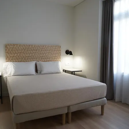 Hotel Md Design - Portal Del Real 2*